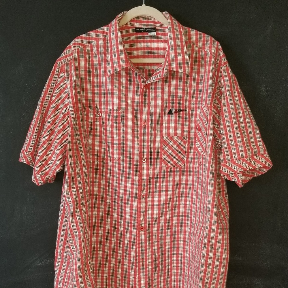 Men's Rocawear Button down short sleeve shirt